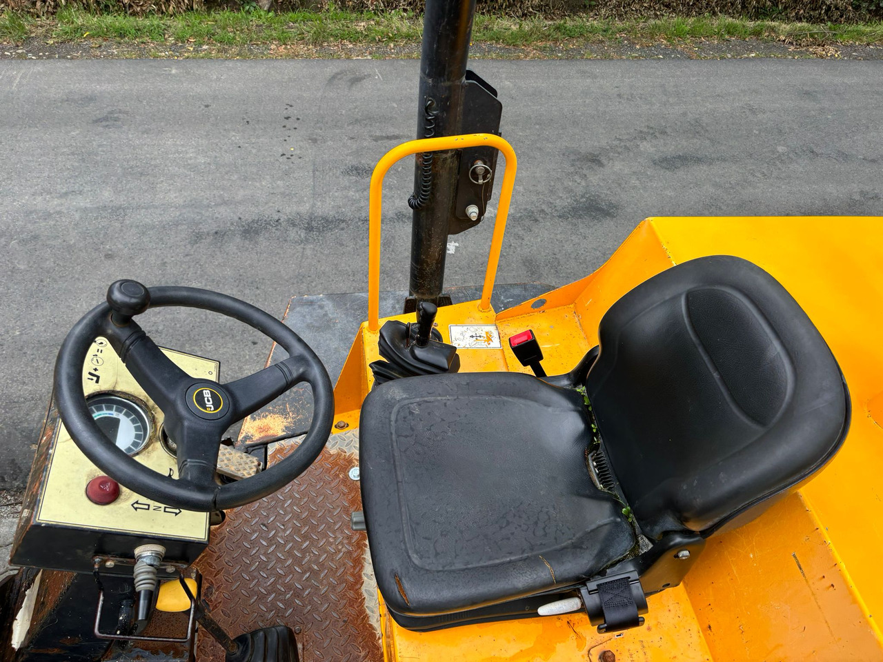 Zglobni kiper JCB 6 TST: slika 8