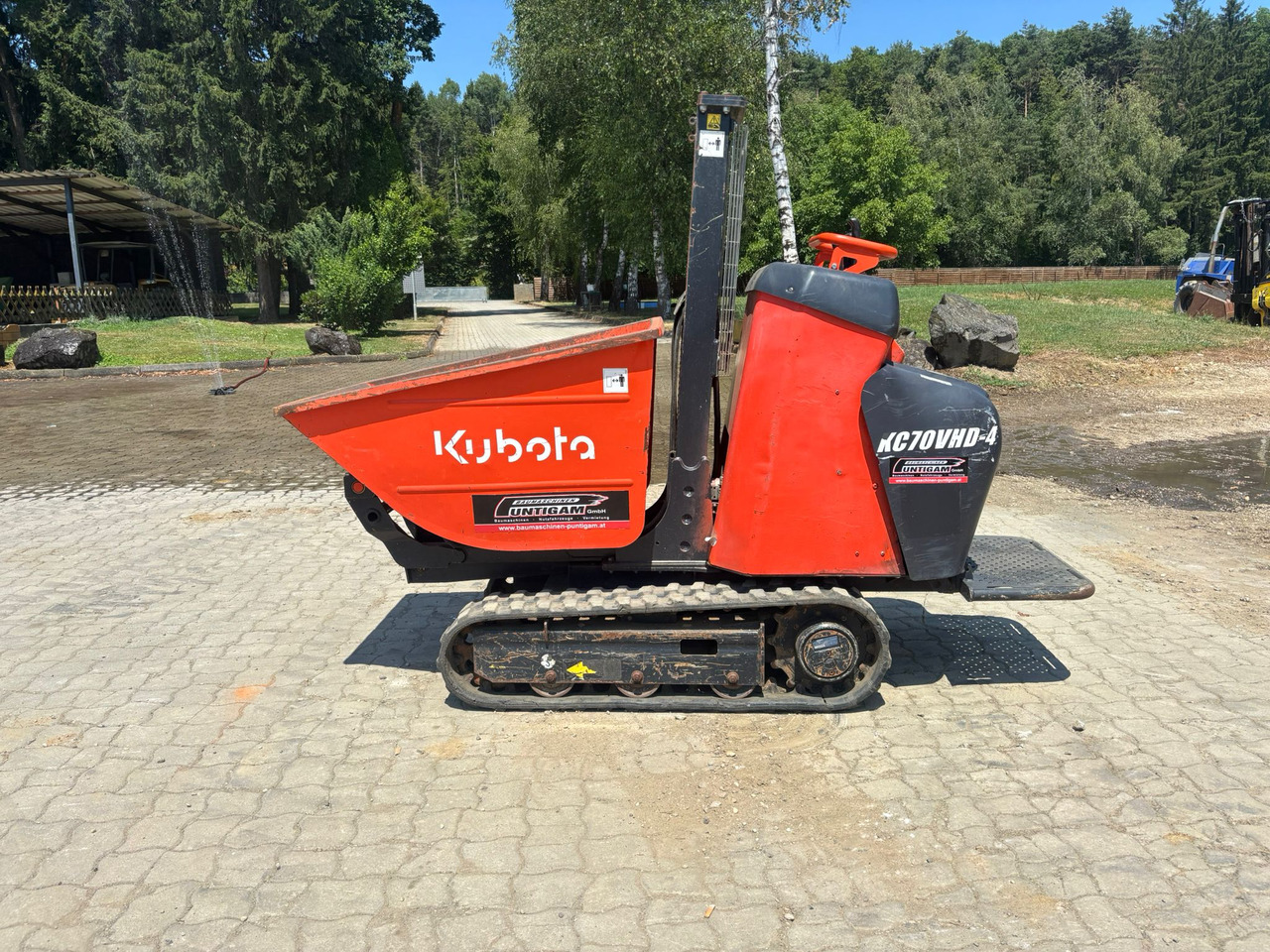 KUBOTA KC 70 - Mini kiper: slika 1 KUBOTA KC 70 - Mini kiper: slika 1