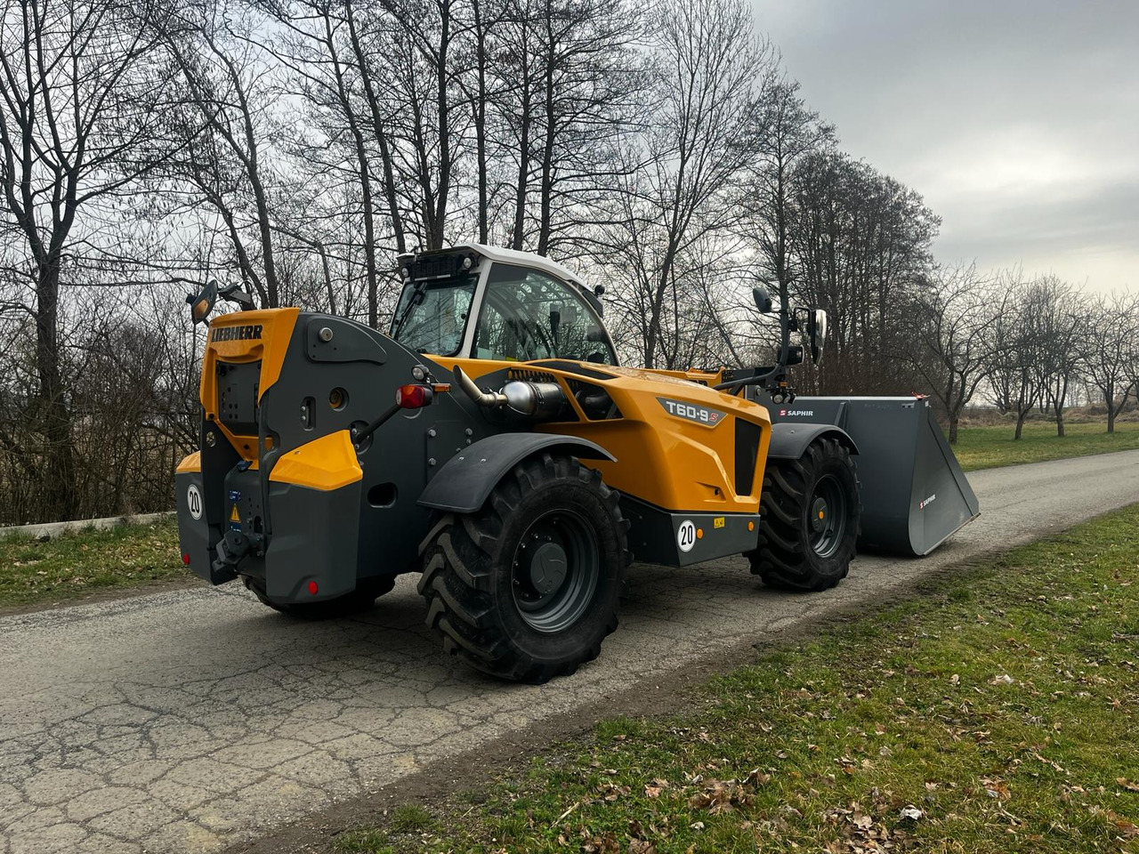 Teleskopski utovarivač na točkovima LIEBHERR T 60-9s: slika 7