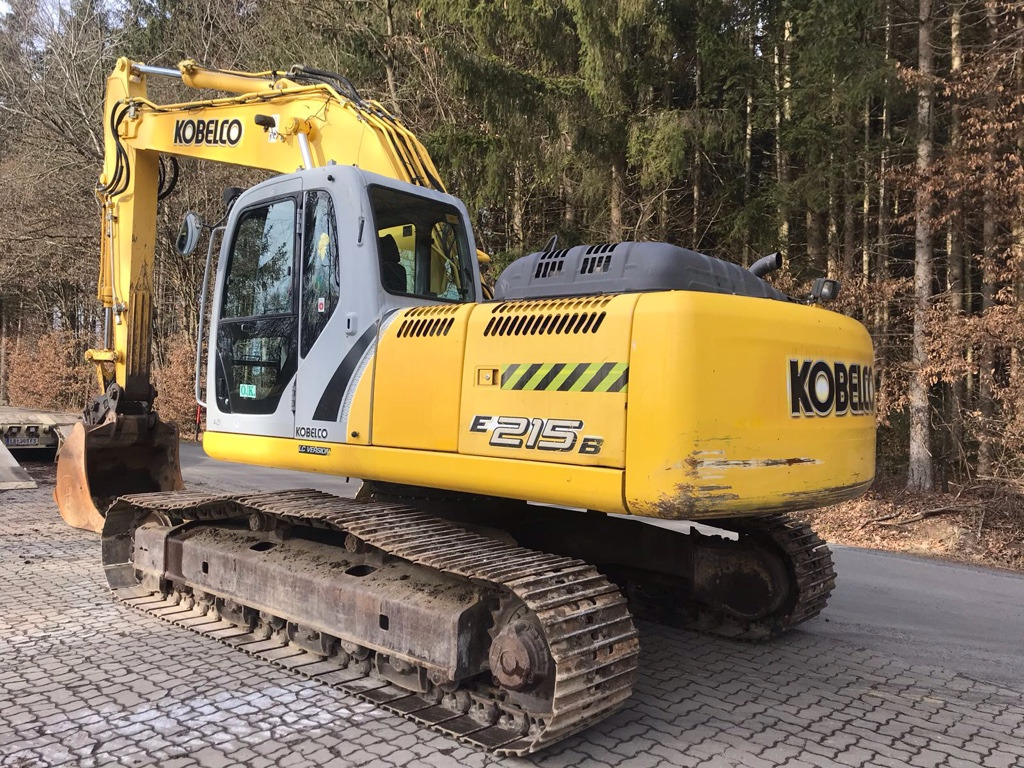 Bager guseničar NEW HOLLAND E 215 B: slika 6