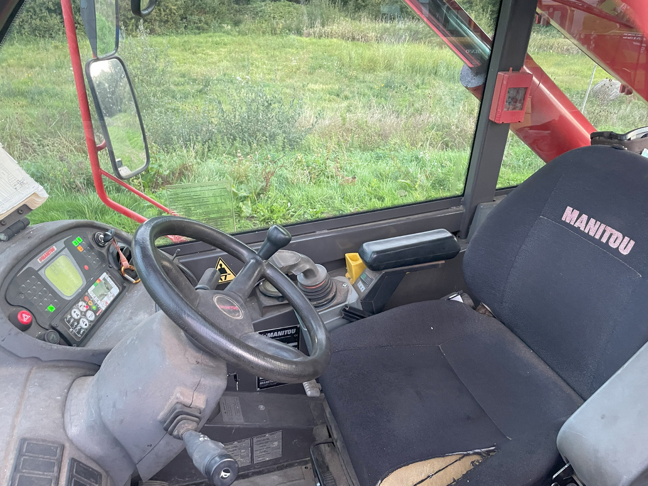 MANITOU MRT2150 - Teleskopski utovarivač na točkovima: slika 5 MANITOU MRT2150 - Teleskopski utovarivač na točkovima: slika 5