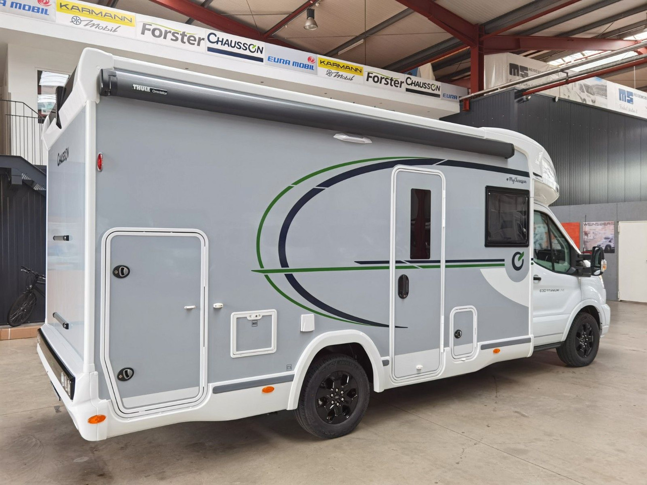 Chausson 630 TITANIUM / - 2026 - / EINZEL.- HUBBETTEN - Poluintegrisani kamper: slika 4 Chausson 630 TITANIUM / - 2026 - / EINZEL.- HUBBETTEN - Poluintegrisani kamper: slika 4