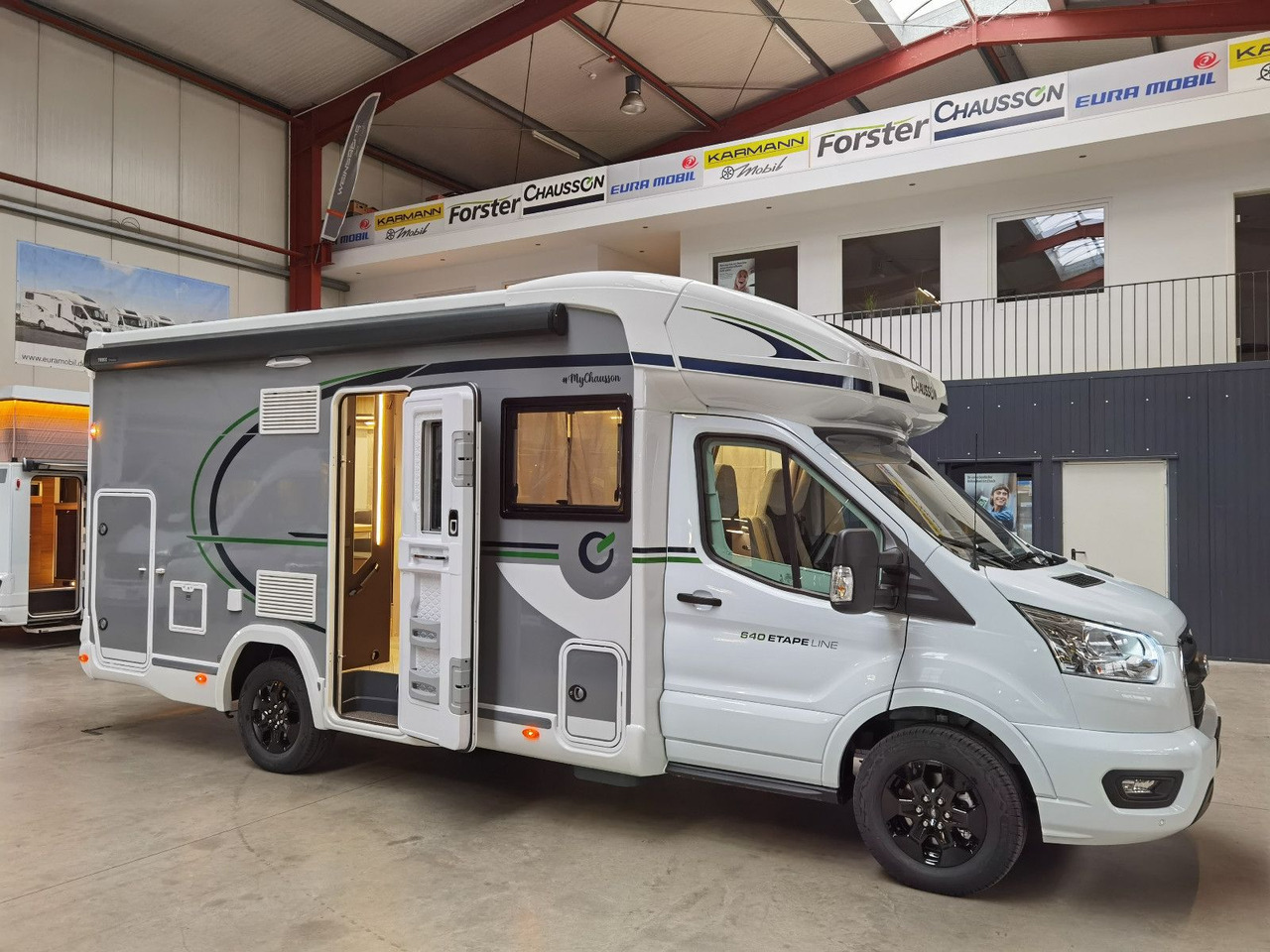 Chausson 640 ETAPE LINE / 2025 /ARCTIC-PAKET/ XXL-HUBBETT - Poluintegrisani kamper: slika 4 Chausson 640 ETAPE LINE / 2025 /ARCTIC-PAKET/ XXL-HUBBETT - Poluintegrisani kamper: slika 4