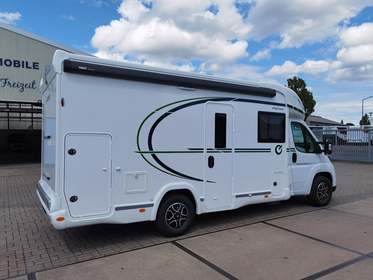 Chausson 640 ULTIMATE / -2026- / XX-HUBBETT / DRIVE-PAKET - Poluintegrisani kamper: slika 4 Chausson 640 ULTIMATE / -2026- / XX-HUBBETT / DRIVE-PAKET - Poluintegrisani kamper: slika 4