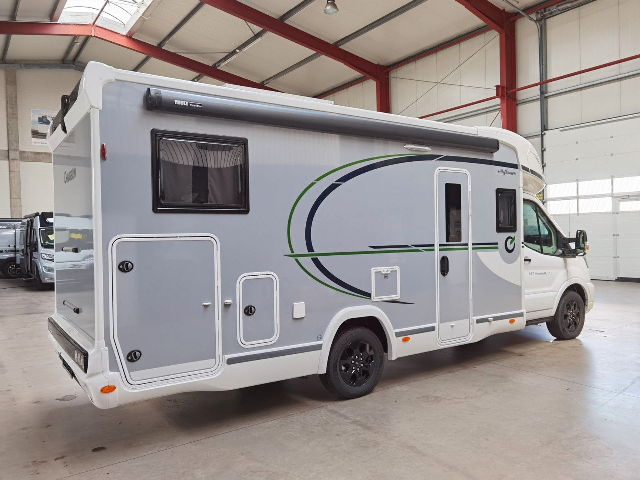 Chausson 797 TITANIUM / - 2026 - / 4.1T. / EINZELBETTEN - Poluintegrisani kamper: slika 4 Chausson 797 TITANIUM / - 2026 - / 4.1T. / EINZELBETTEN - Poluintegrisani kamper: slika 4