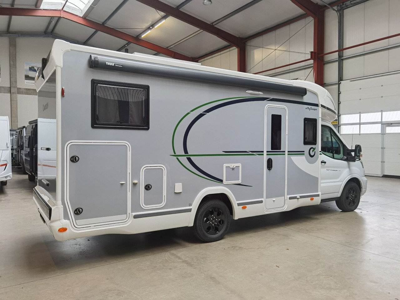Chausson 797 TITANIUM / - 2026 - / 4.1T. / EINZELBETTEN - Poluintegrisani kamper: slika 4 Chausson 797 TITANIUM / - 2026 - / 4.1T. / EINZELBETTEN - Poluintegrisani kamper: slika 4
