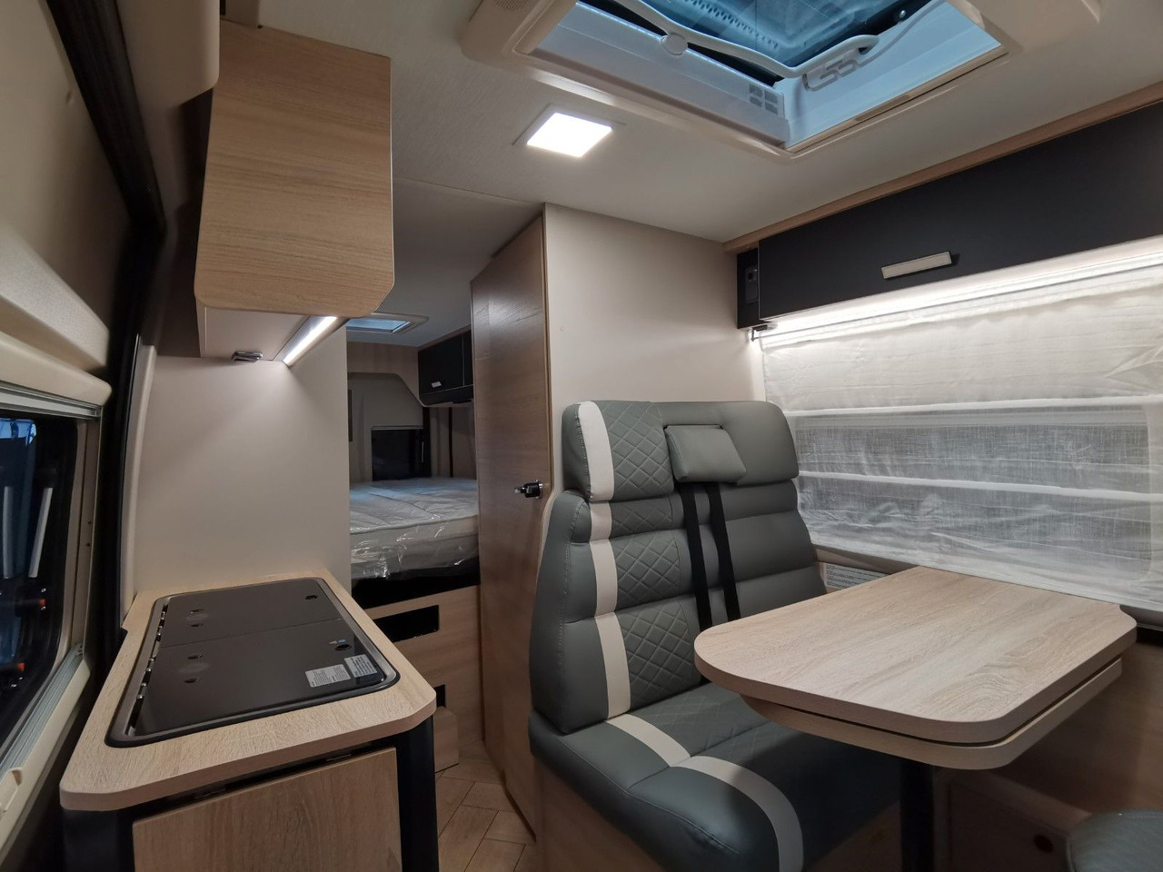 Kamp kombi Chausson V690 SPORT LINE / -2026- / XXL-HUBBETT E-BIKE GA: slika 15 Kamp kombi Chausson V690 SPORT LINE / -2026- / XXL-HUBBETT E-BIKE GA: slika 15