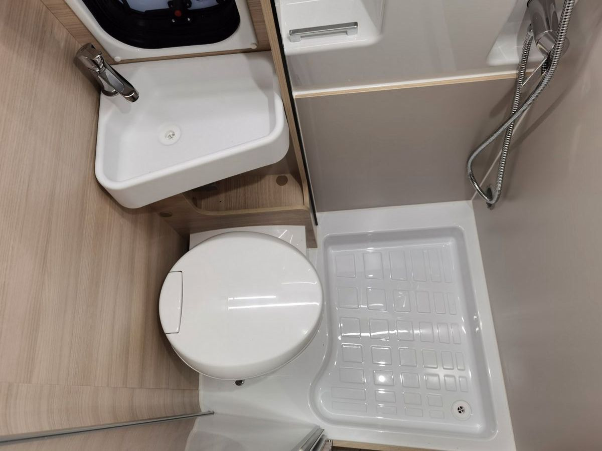 Kamp kombi Chausson V690 SPORT LINE / -2026- / XXL-HUBBETT E-BIKE GA: slika 21 Kamp kombi Chausson V690 SPORT LINE / -2026- / XXL-HUBBETT E-BIKE GA: slika 21