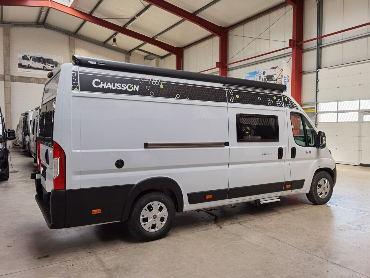 Chausson V697 FIRST LINE / ZUBEHÖR-PAKET / EINZELBETTEN - Kamp kombi: slika 4 Chausson V697 FIRST LINE / ZUBEHÖR-PAKET / EINZELBETTEN - Kamp kombi: slika 4