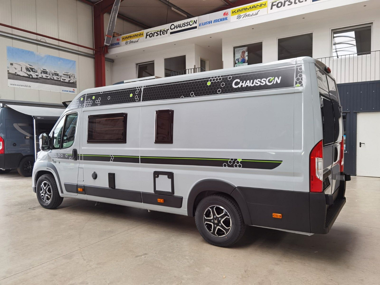 Chausson V697 SPORT LINE / -2026- / 140-8G./ EINZELBETTEN - Kamp kombi: slika 5 Chausson V697 SPORT LINE / -2026- / 140-8G./ EINZELBETTEN - Kamp kombi: slika 5