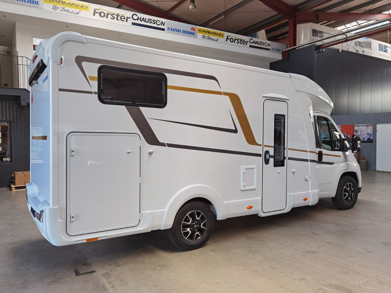 Eura Mobil PROFILA T 695 EB / MODELL 2026 / EINZELBETTEN - Poluintegrisani kamper: slika 4 Eura Mobil PROFILA T 695 EB / MODELL 2026 / EINZELBETTEN - Poluintegrisani kamper: slika 4