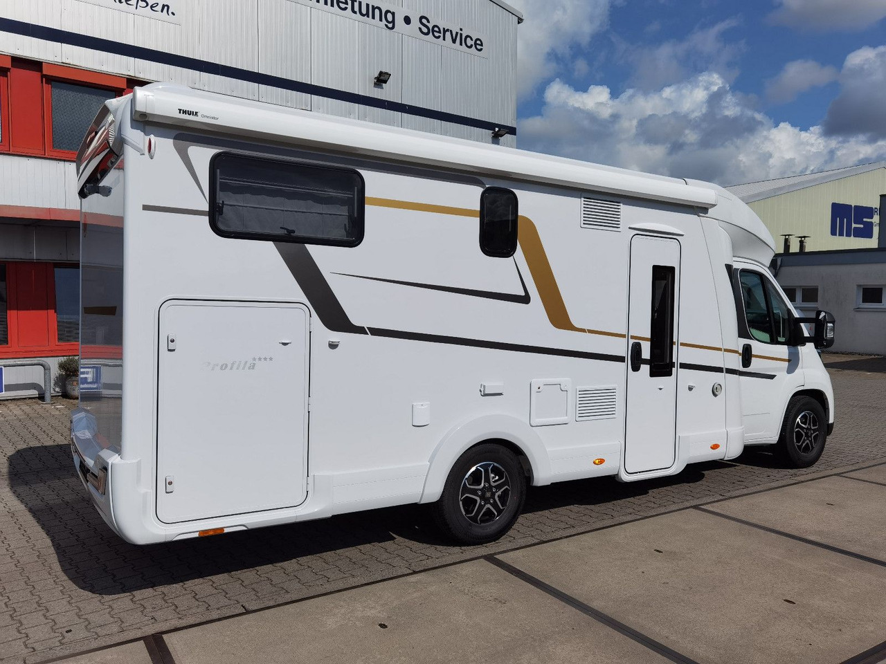 Eura Mobil PROFILA T 720 EB /MOD. 2026/ 180PS-8G.AUTOMATIK - Poluintegrisani kamper: slika 4 Eura Mobil PROFILA T 720 EB /MOD. 2026/ 180PS-8G.AUTOMATIK - Poluintegrisani kamper: slika 4