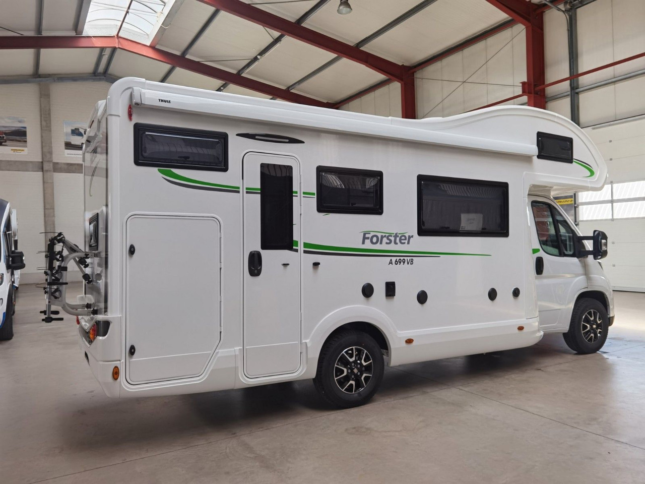Forster A 699 VB / 140PS / ETAGENBETTEN - Alkoven kamper: slika 4 Forster A 699 VB / 140PS / ETAGENBETTEN - Alkoven kamper: slika 4