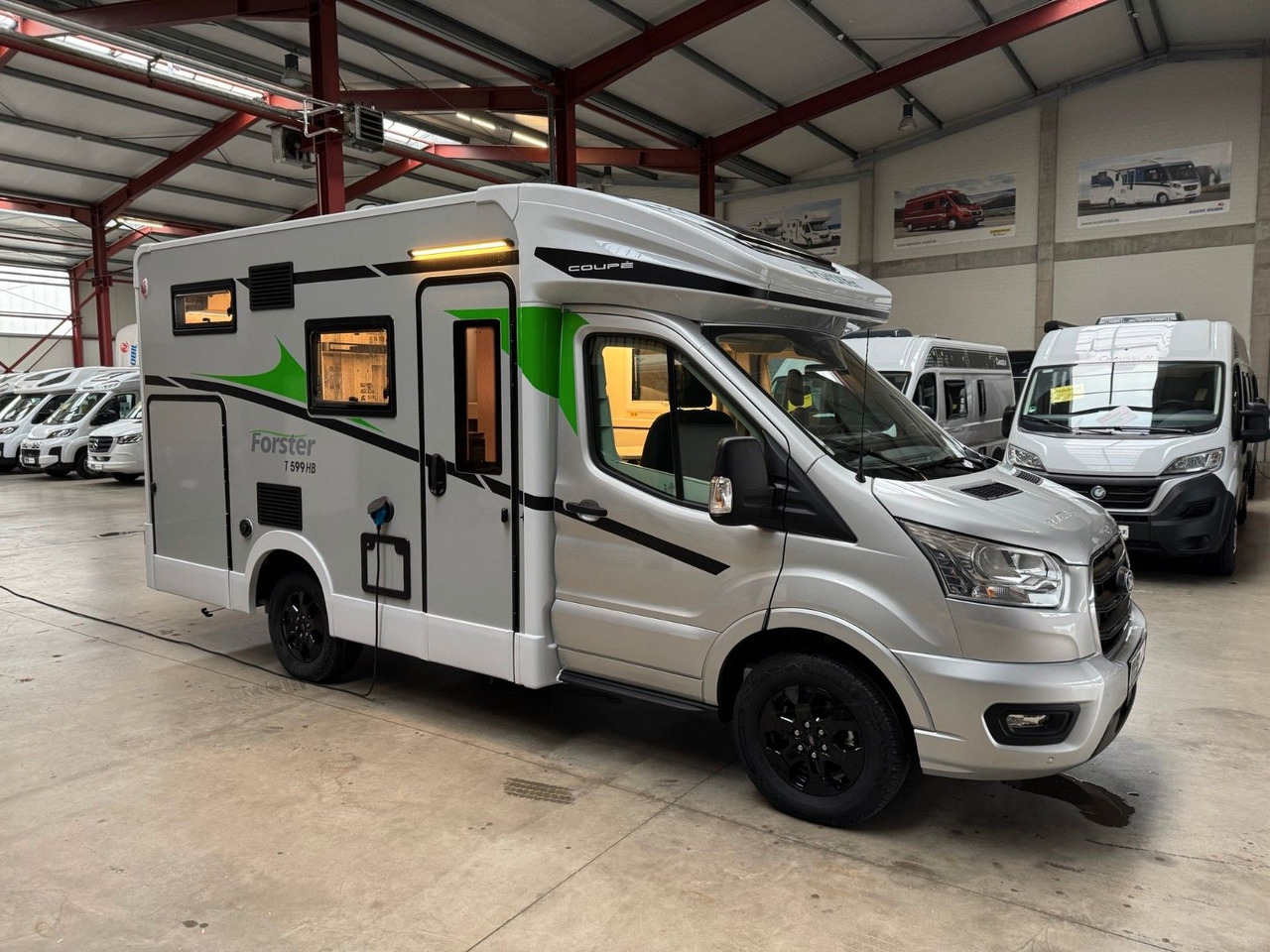 Forster T 599 HBN COUPÈ /-MODELL 2026- / 165PS-AUTOMATIK - Poluintegrisani kamper: slika 5 Forster T 599 HBN COUPÈ /-MODELL 2026- / 165PS-AUTOMATIK - Poluintegrisani kamper: slika 5