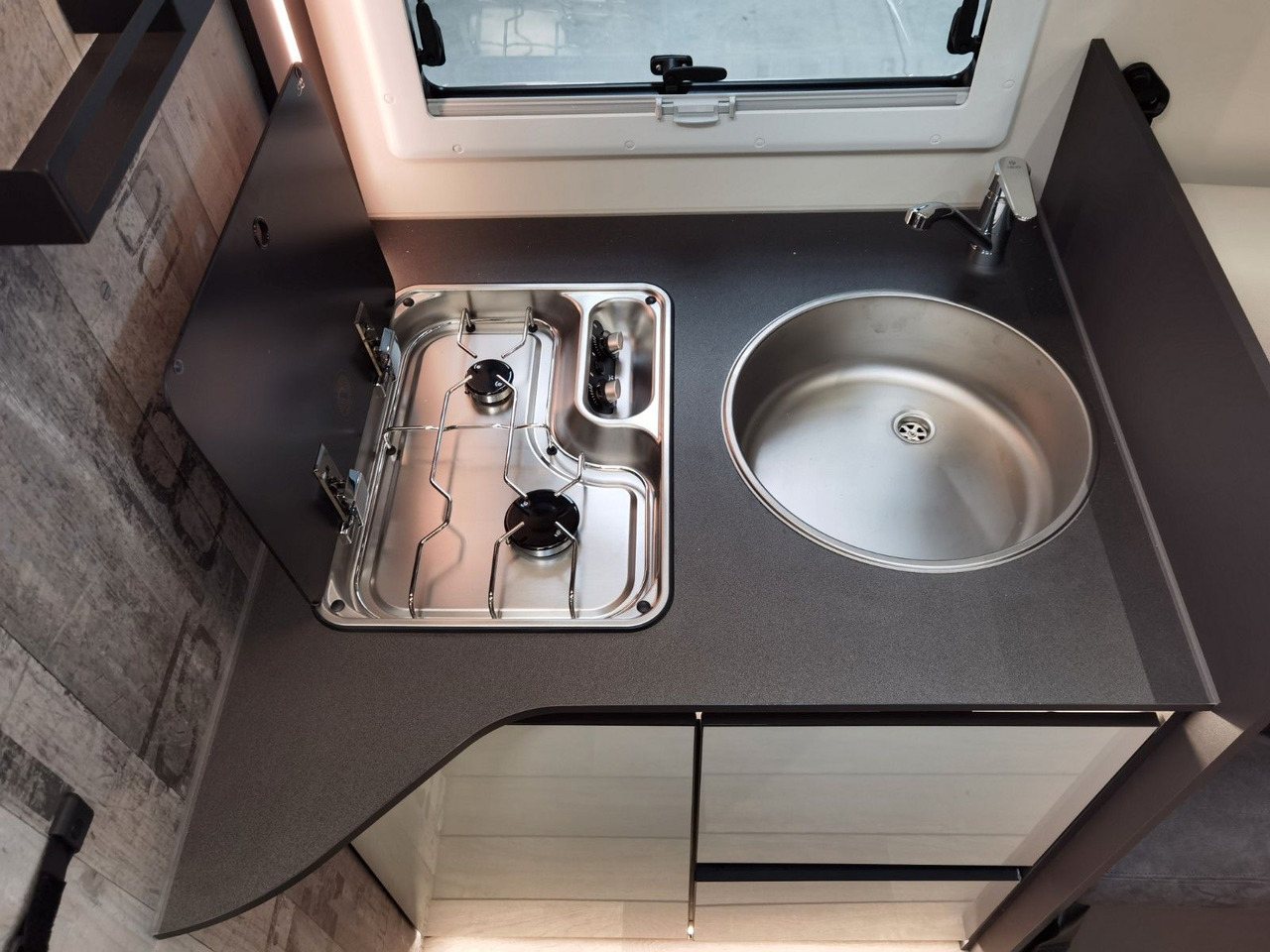 Poluintegrisani kamper Forster T 639 LF /-2026- / 165 PS-8G / HUBBETT & RAUMBAD: slika 18