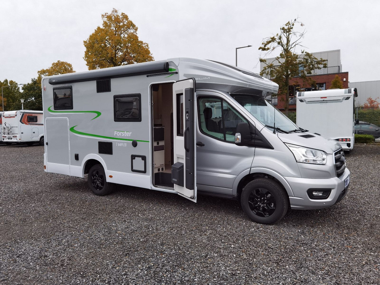 Forster T 669 EBN COUPÈ / -2025-/165PS-DSG/ EINZELBETTEN - Poluintegrisani kamper: slika 5 Forster T 669 EBN COUPÈ / -2025-/165PS-DSG/ EINZELBETTEN - Poluintegrisani kamper: slika 5
