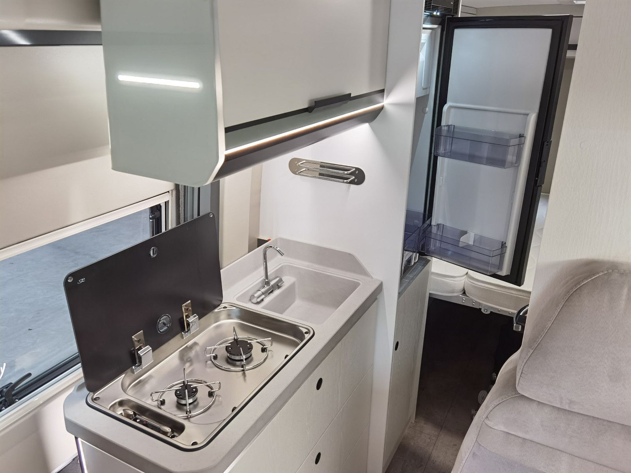 Kamp kombi Karmann DAVIS 590 LIFESTYLE / MODELL 2026 / AUFSTELLDACH: slika 26 Kamp kombi Karmann DAVIS 590 LIFESTYLE / MODELL 2026 / AUFSTELLDACH: slika 26