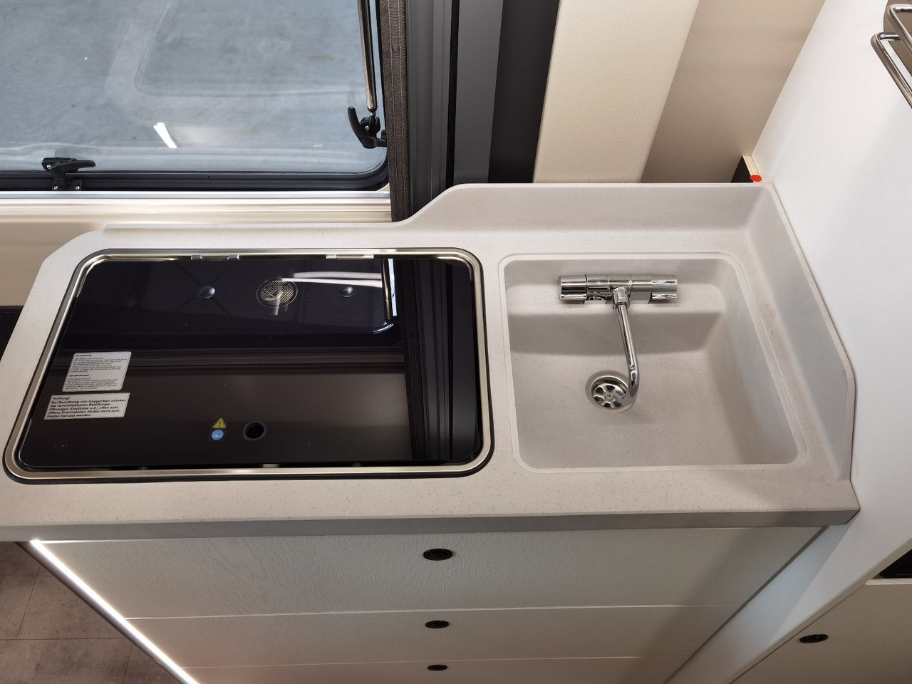 Kamp kombi Karmann DAVIS 590 LIFESTYLE / MODELL 2026 / AUFSTELLDACH: slika 24 Kamp kombi Karmann DAVIS 590 LIFESTYLE / MODELL 2026 / AUFSTELLDACH: slika 24