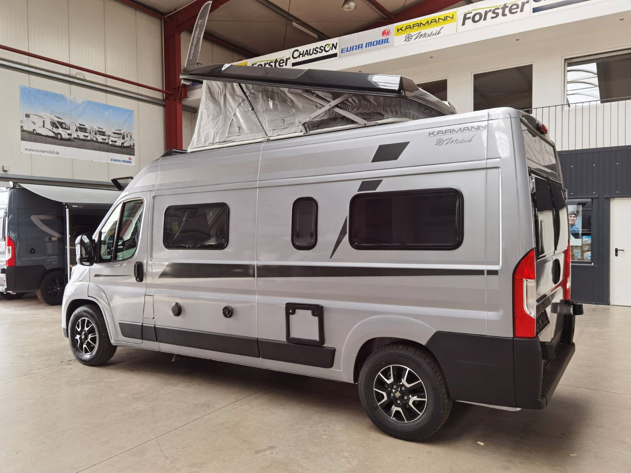 Karmann DAVIS 590 LIFESTYLE / MODELL 2026 / AUFSTELLDACH - Kamp kombi: slika 5 Karmann DAVIS 590 LIFESTYLE / MODELL 2026 / AUFSTELLDACH - Kamp kombi: slika 5