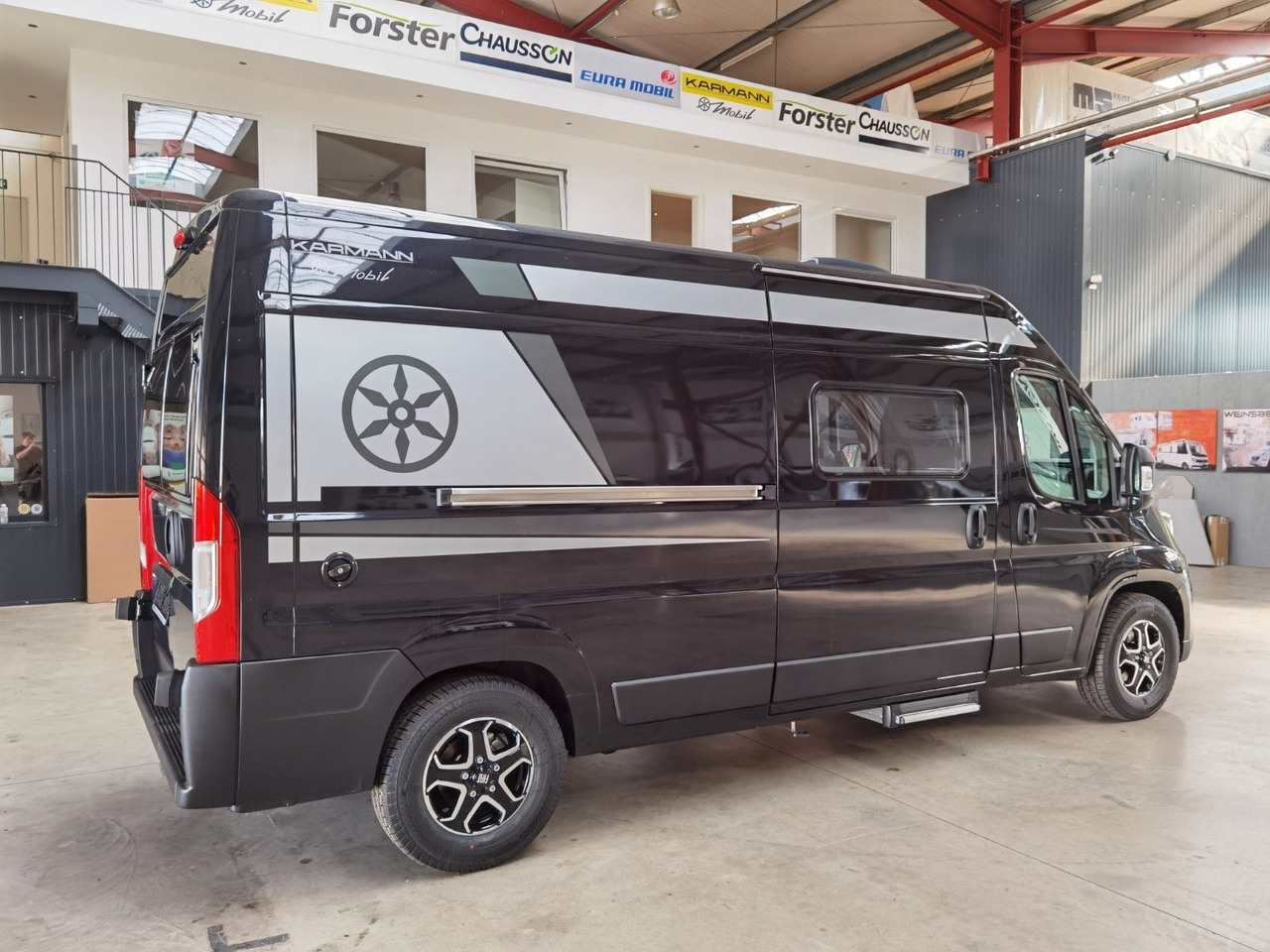 Karmann DAVIS 600 LIFESTYLE / MODELL 2026 / 8G.AUTOMATIK - Kamp kombi: slika 4 Karmann DAVIS 600 LIFESTYLE / MODELL 2026 / 8G.AUTOMATIK - Kamp kombi: slika 4