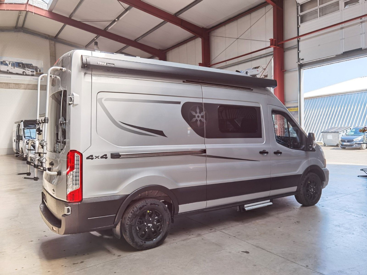 Karmann DEXTER 560 / 170PS - 4x4 / SOLAR & MARKISE & ALU - Kamp kombi: slika 4 Karmann DEXTER 560 / 170PS - 4x4 / SOLAR & MARKISE & ALU - Kamp kombi: slika 4