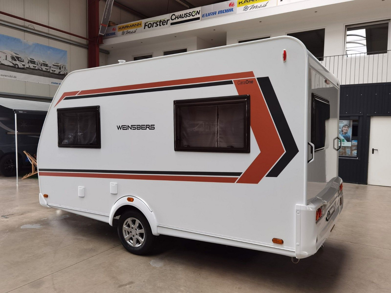 Weinsberg CARAONE 390 QD / -2026 -/ ALLE PAKETE - Kamp prikolica: slika 5 Weinsberg CARAONE 390 QD / -2026 -/ ALLE PAKETE - Kamp prikolica: slika 5