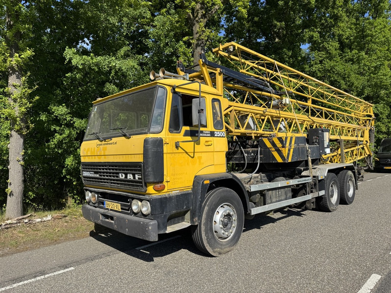 DAF 2500 - Autodizalica: slika 1 DAF 2500 - Autodizalica: slika 1