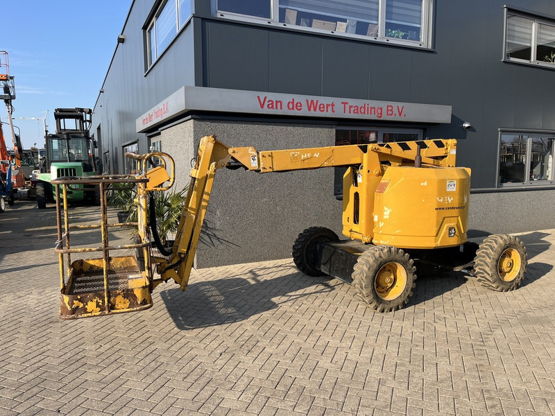 Genie Z-34/22 Knikarmhoogwerker 12.5M werkhoogte 4X4 Kubota Diesel 2002 - Zglobna platforma: slika 3 Genie Z-34/22 Knikarmhoogwerker 12.5M werkhoogte 4X4 Kubota Diesel 2002 - Zglobna platforma: slika 3