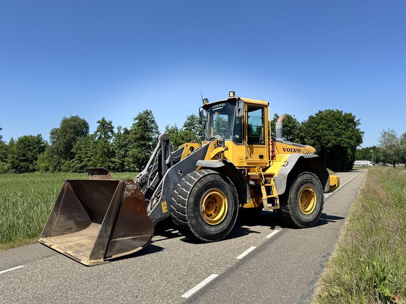 Volvo L110E - Shovel - Wheelloader - 2005 - 9375 hours - Utovarivač točkaš: slika 3 Volvo L110E - Shovel - Wheelloader - 2005 - 9375 hours - Utovarivač točkaš: slika 3