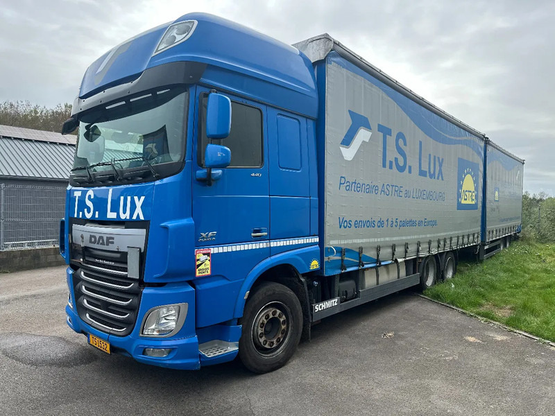 DAF XF 440 DAF XF 440 6x2 / SUPERSPACECAB / KOMBI MIT ANHANGER SCHMITZ 2016 / DURCHLADEN / 2 STUCK - Kamion sa ceradom: slika 1 DAF XF 440 DAF XF 440 6x2 / SUPERSPACECAB / KOMBI MIT ANHANGER SCHMITZ 2016 / DURCHLADEN / 2 STUCK - Kamion sa ceradom: slika 1