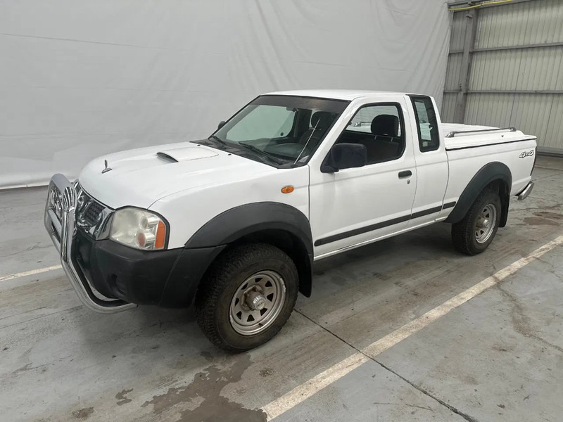 Nissan Navara 2.5 Di / EURO 3 - Automobil: slika 1 Nissan Navara 2.5 Di / EURO 3 - Automobil: slika 1