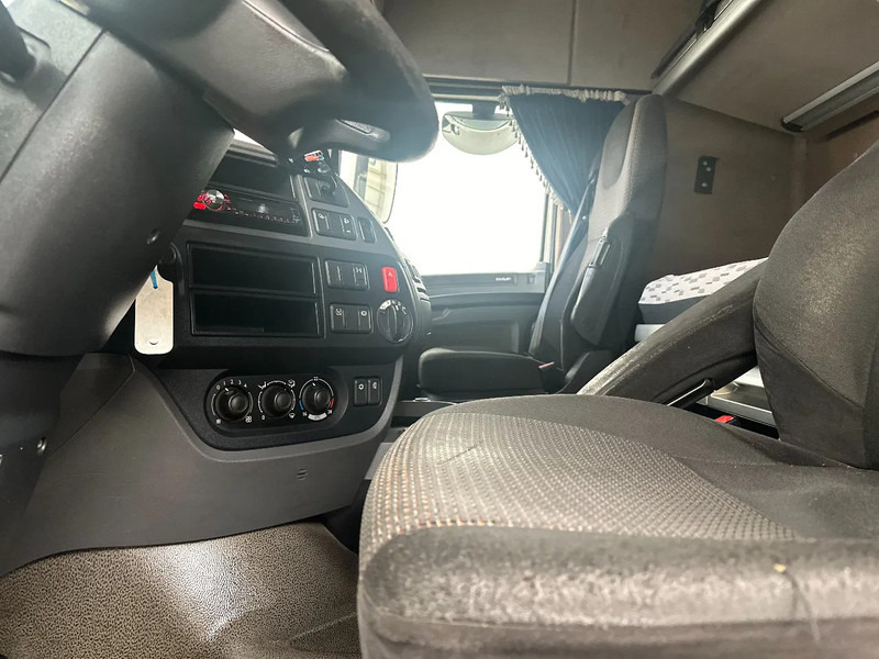 Tegljač DAF XF 106.460 SPACECAB: slika 10