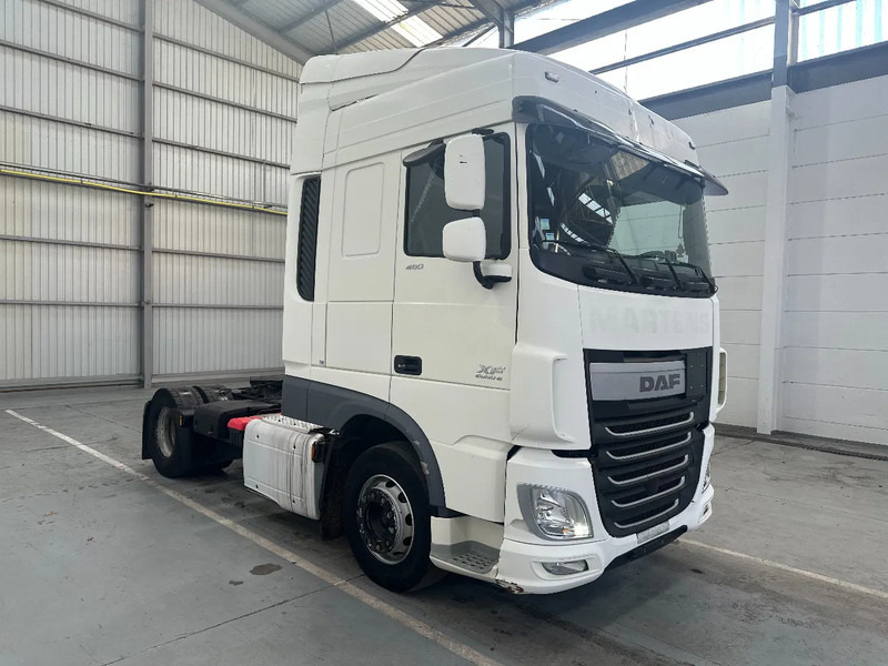 Tegljač DAF XF 106.460 SPACECAB: slika 6
