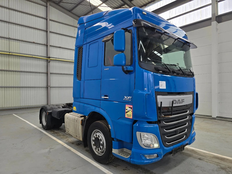 DAF XF 440 EURO 6 / AIRCO - Tegljač: slika 3 DAF XF 440 EURO 6 / AIRCO - Tegljač: slika 3