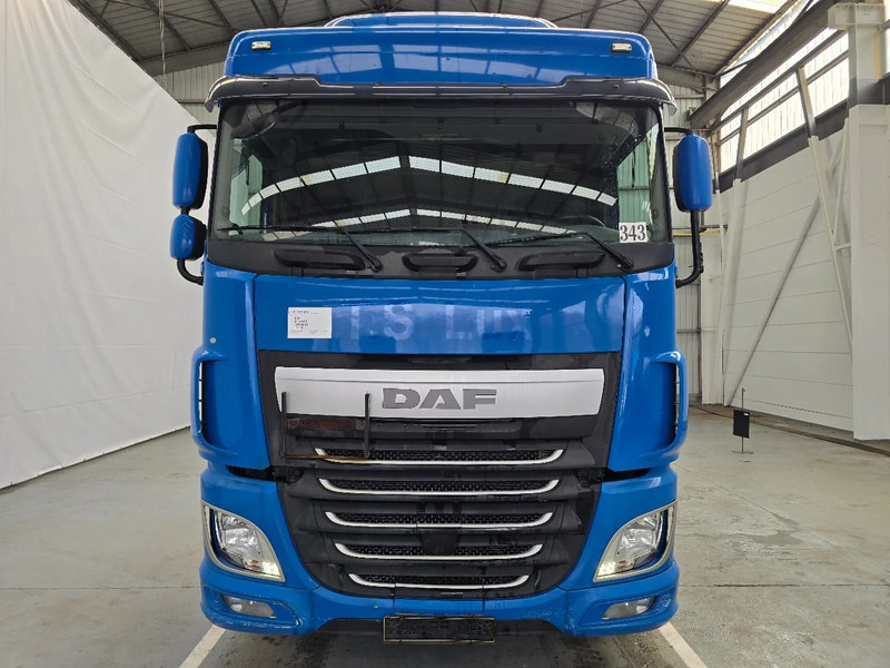 DAF XF 440 EURO 6 / AIRCO - Tegljač: slika 2 DAF XF 440 EURO 6 / AIRCO - Tegljač: slika 2