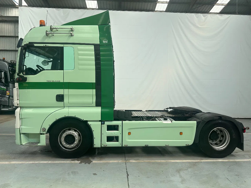 MAN TGX 18.440 XLX / AIRCO - Tegljač: slika 2 MAN TGX 18.440 XLX / AIRCO - Tegljač: slika 2
