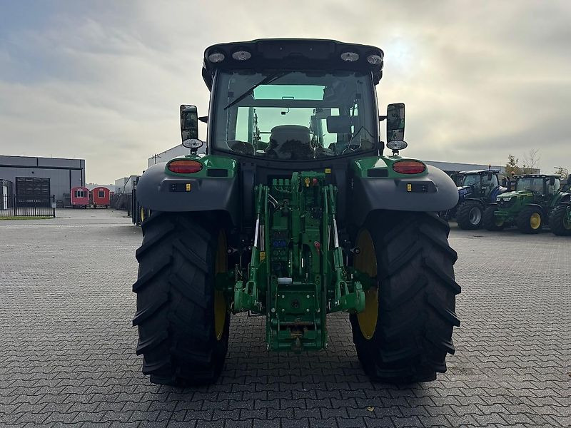 John Deere 6R130 AP 50KM + VOORLADER 2025 225 UUR STEEKASSEN!!! - Traktor: slika 3 John Deere 6R130 AP 50KM + VOORLADER 2025 225 UUR STEEKASSEN!!! - Traktor: slika 3
