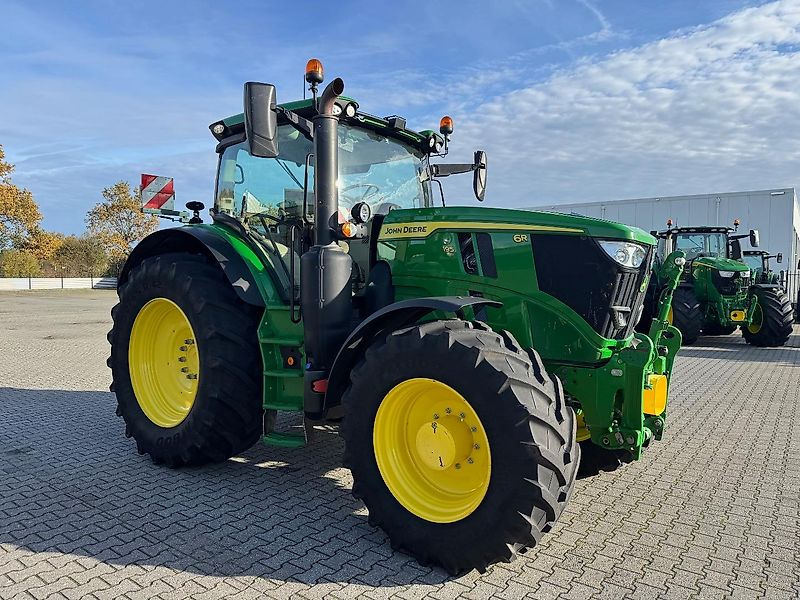 John Deere 6R195 AP 50KM COMMAND-PRO 2023 FH+FA!!! - Traktor: slika 2 John Deere 6R195 AP 50KM COMMAND-PRO 2023 FH+FA!!! - Traktor: slika 2