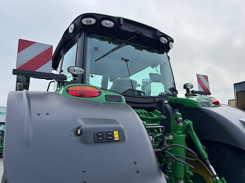 John Deere 6R195 AP 50KM COMMAND-PRO G5-PLUS 2024 665 UUR!!! - Traktor: slika 5 John Deere 6R195 AP 50KM COMMAND-PRO G5-PLUS 2024 665 UUR!!! - Traktor: slika 5