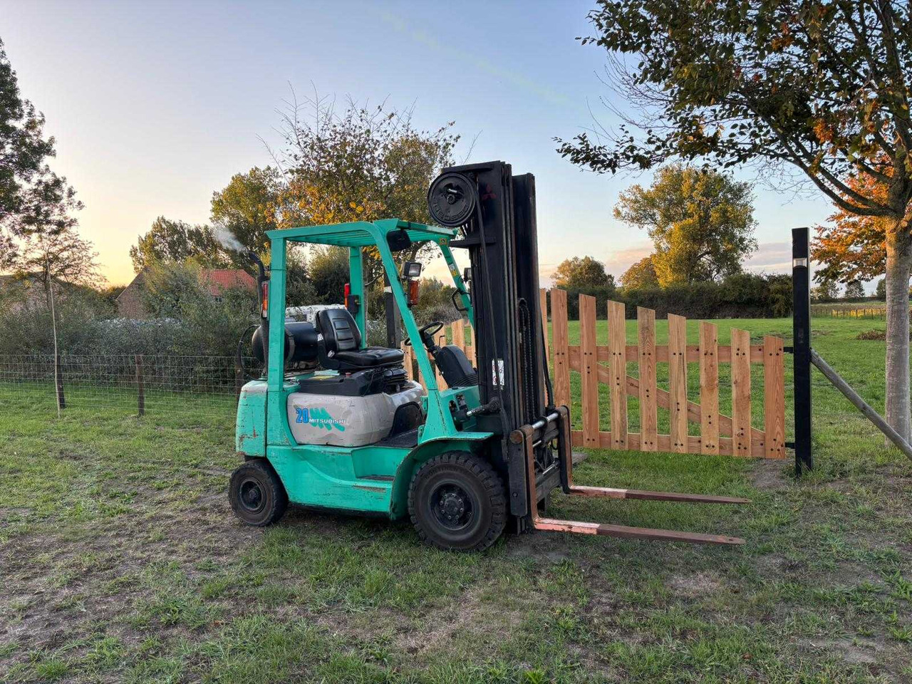 1997 MITSUBISHI FG20 - FORKLIFT - Viljuškar: slika 2 1997 MITSUBISHI FG20 - FORKLIFT - Viljuškar: slika 2