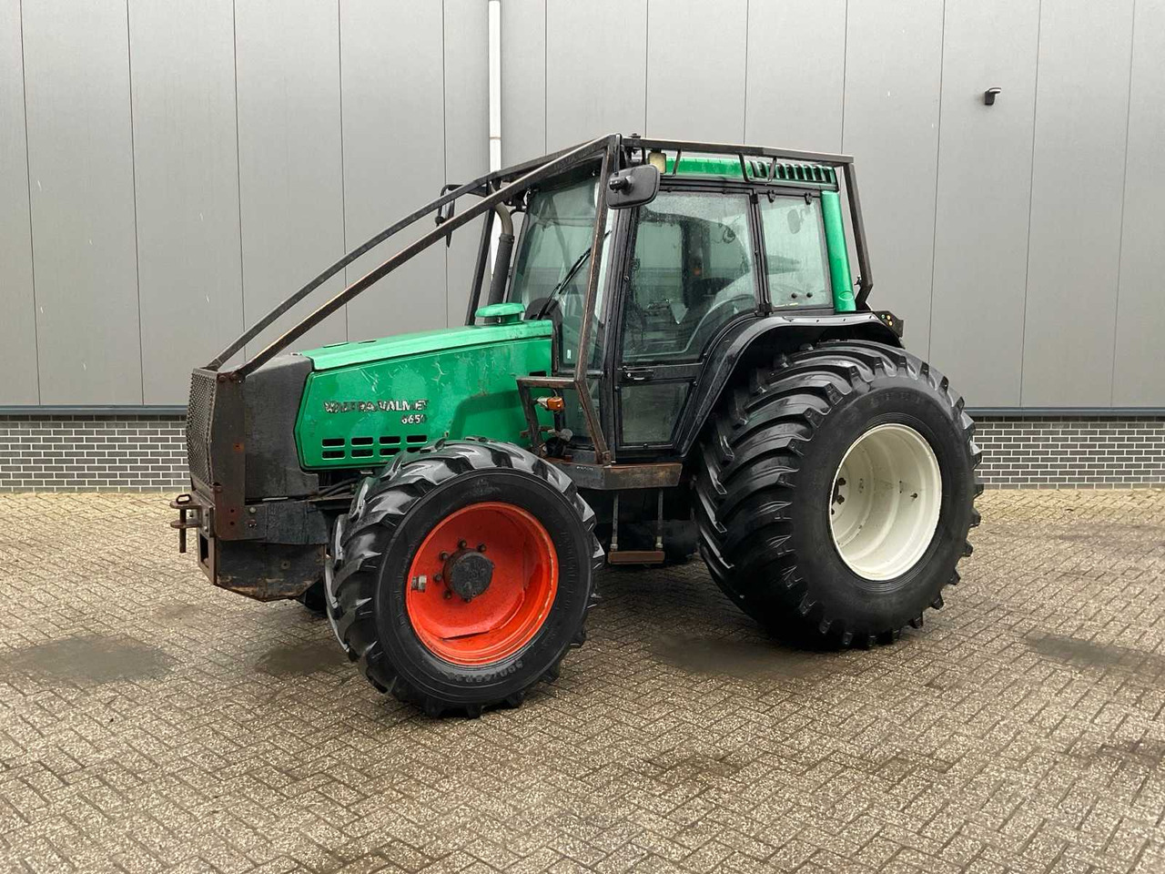 2000 VALTRA-VALMET 6650 HITECH TWINTRAC ALL-WHEEL DRIVE FARM TRACTOR - Traktor: slika 1 2000 VALTRA-VALMET 6650 HITECH TWINTRAC ALL-WHEEL DRIVE FARM TRACTOR - Traktor: slika 1