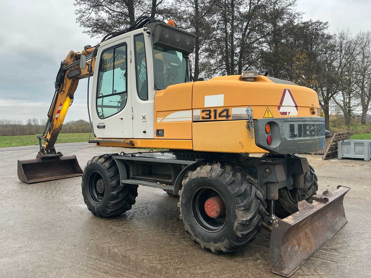 2007 LIEBHERR A314 LITRONIC WHEELED EXCAVATOR - Bager točkaš: slika 3 2007 LIEBHERR A314 LITRONIC WHEELED EXCAVATOR - Bager točkaš: slika 3