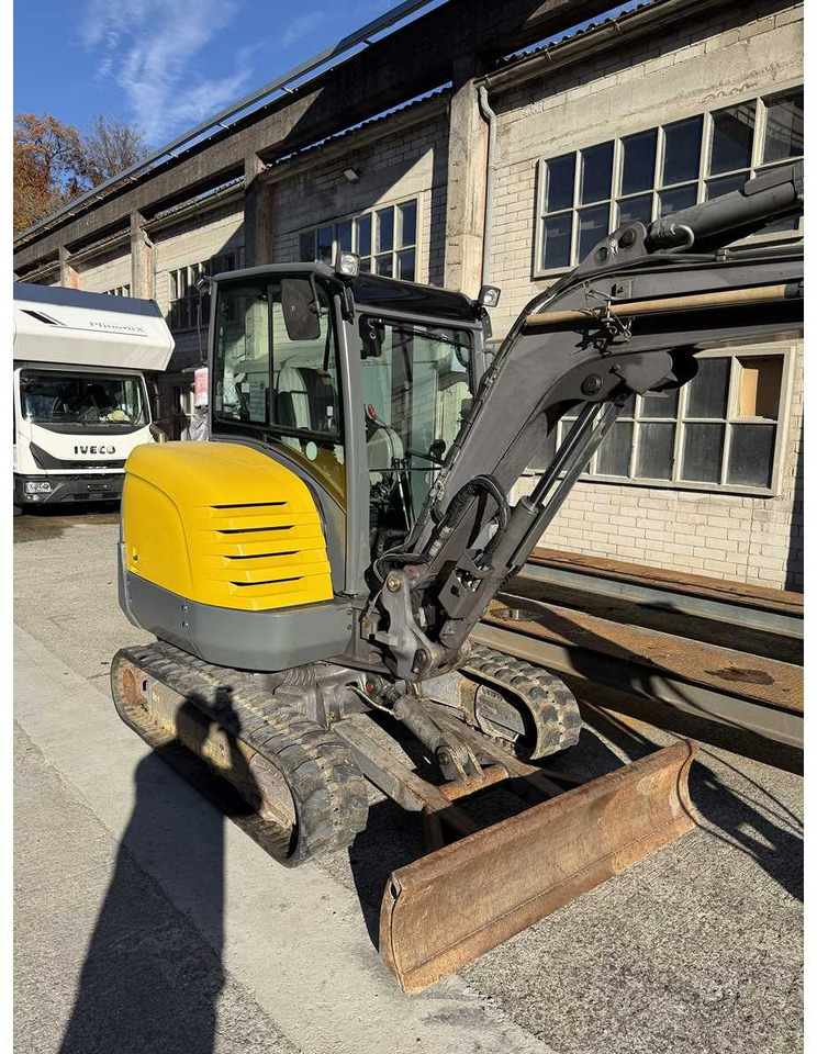 2009 VOLVO EC 35C-LLL MIDI EXCAVATOR - Bager: slika 4 2009 VOLVO EC 35C-LLL MIDI EXCAVATOR - Bager: slika 4