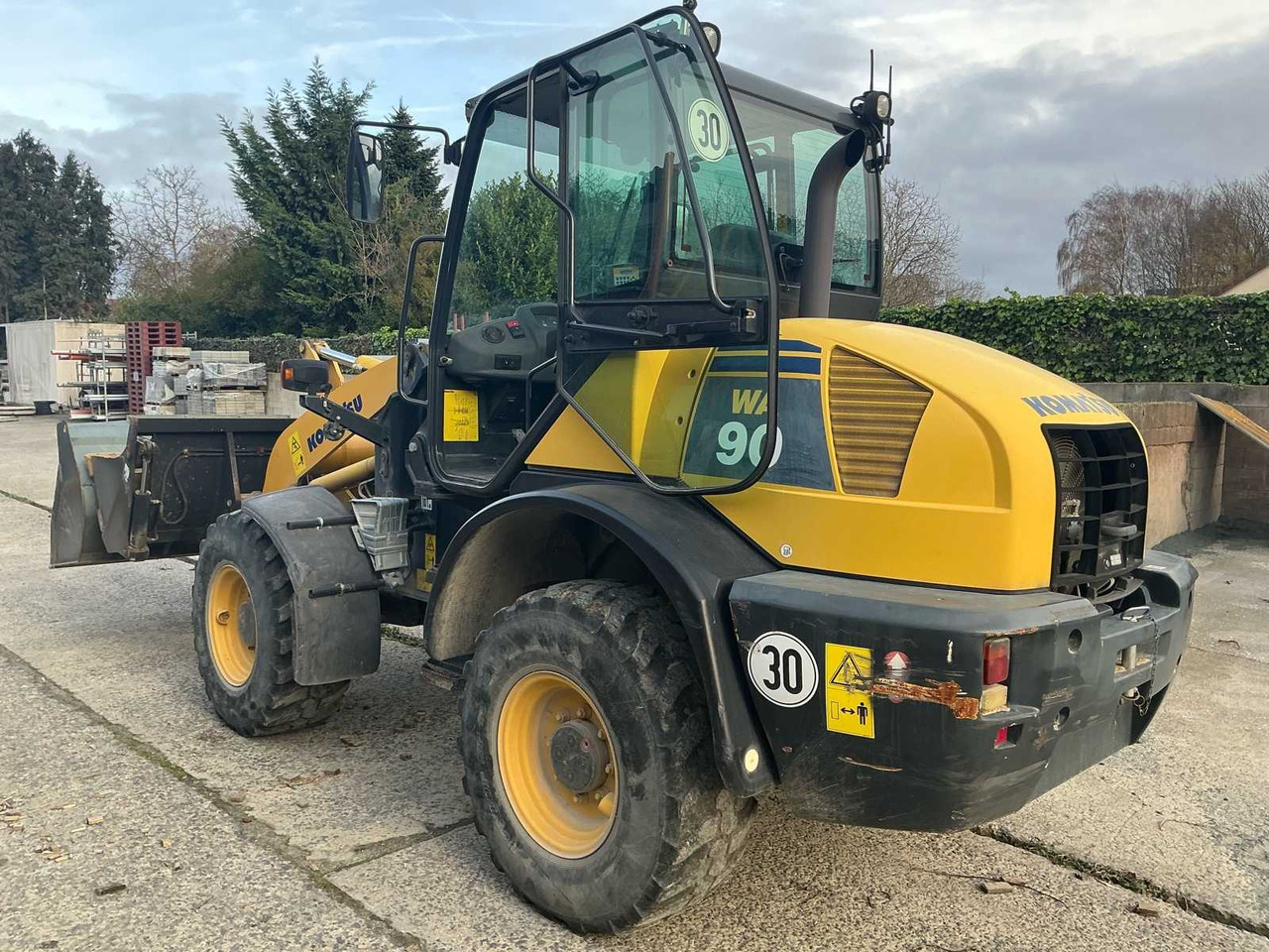 2011 KOMATSU FASTRAC WA90 SHOVEL - Utovarivač točkaš: slika 2 2011 KOMATSU FASTRAC WA90 SHOVEL - Utovarivač točkaš: slika 2