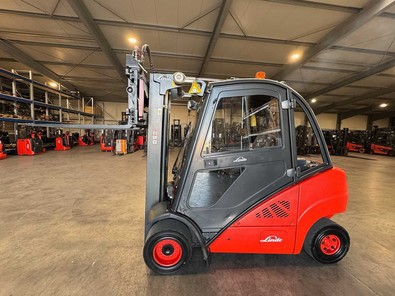 2012 SERVICE + UVV 09/2026 LINDE H25D 3RD + 4TH VALVE FORK ADJUSTER 163CM FREE STROKE DIESEL FORKLIFT - Viljuškar: slika 3 2012 SERVICE + UVV 09/2026 LINDE H25D 3RD + 4TH VALVE FORK ADJUSTER 163CM FREE STROKE DIESEL FORKLIFT - Viljuškar: slika 3
