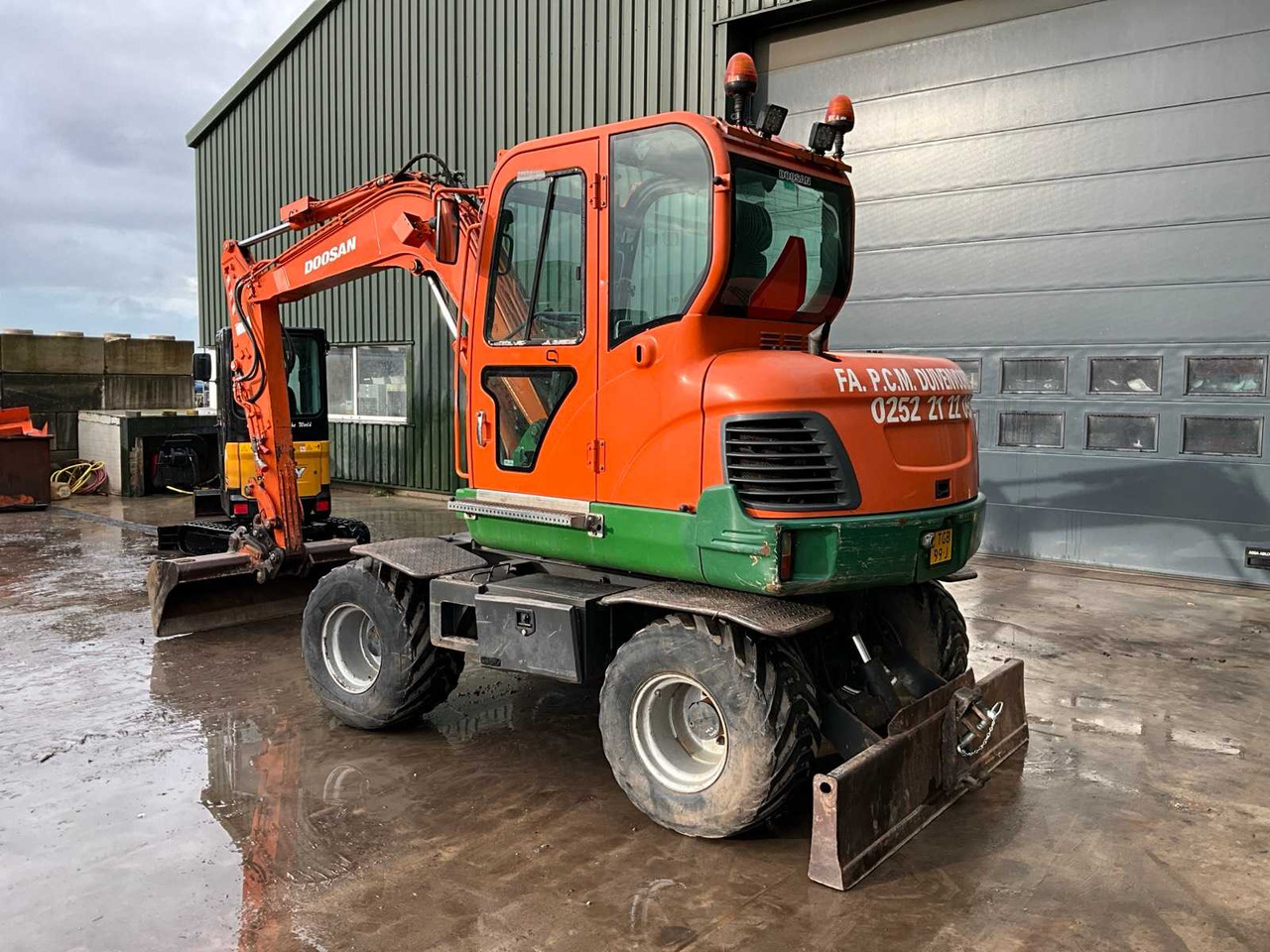 2014 DOOSAN DX55W WHEELED EXCAVATOR - Bager točkaš: slika 3 2014 DOOSAN DX55W WHEELED EXCAVATOR - Bager točkaš: slika 3