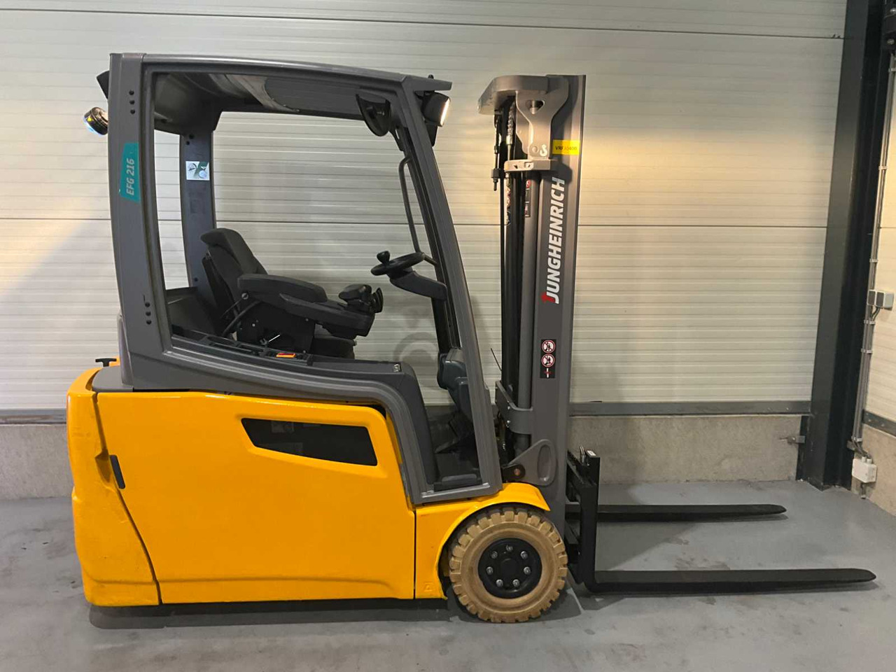2016 JUNGHEINRICH EFG 216K FORKLIFT TRUCK - Viljuškar: slika 5 2016 JUNGHEINRICH EFG 216K FORKLIFT TRUCK - Viljuškar: slika 5