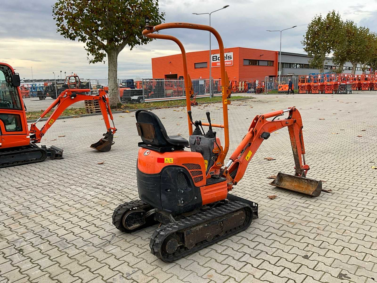 2016 KUBOTA U10-3 VHG MINI EXCAVATOR - Mini bager: slika 3 2016 KUBOTA U10-3 VHG MINI EXCAVATOR - Mini bager: slika 3