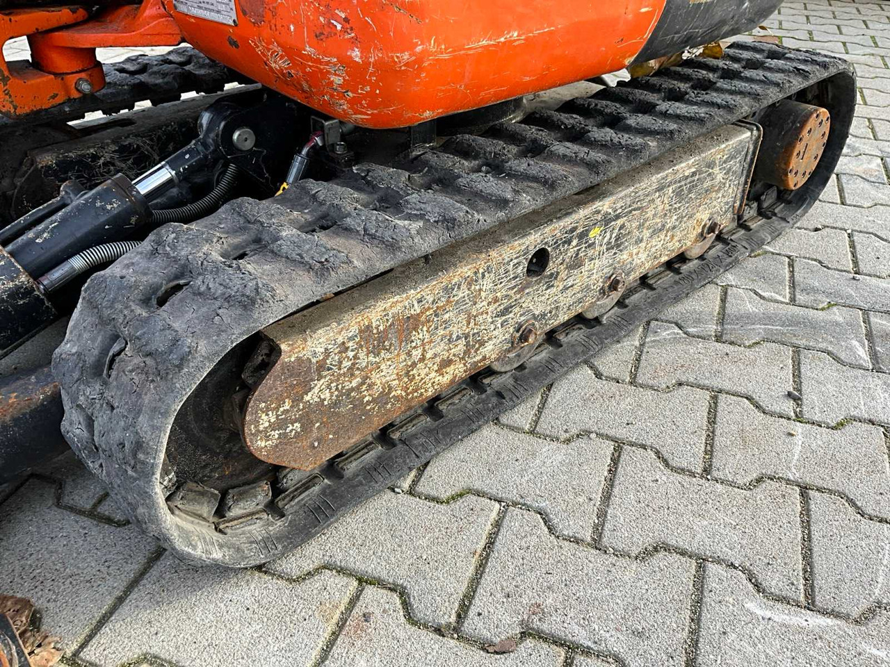 2016 KUBOTA U10-3 VHG MINI EXCAVATOR - Mini bager: slika 5 2016 KUBOTA U10-3 VHG MINI EXCAVATOR - Mini bager: slika 5