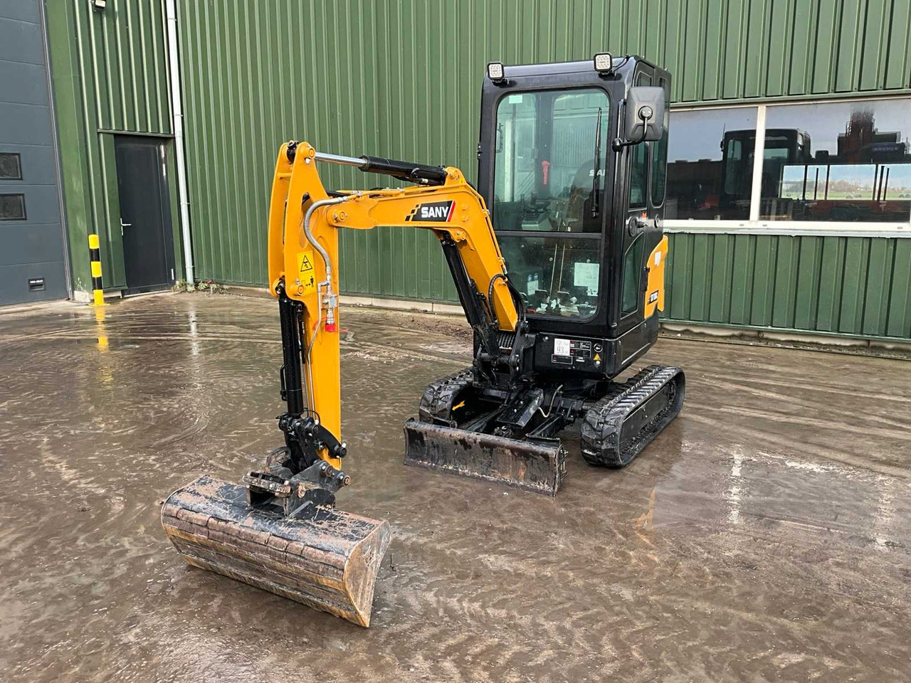 2023 SANY SY18C MINI EXCAVATOR - Mini bager: slika 1 2023 SANY SY18C MINI EXCAVATOR - Mini bager: slika 1